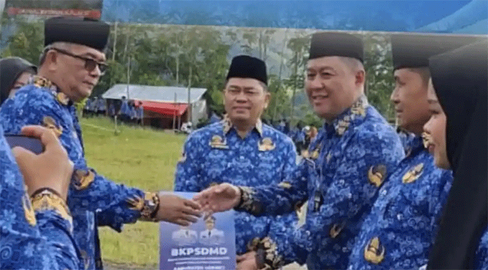 -ASN Kerinci Kini Bisa Urus SK Berkala dan Cuti Secara Digital.BKPSDM Kerinci menghadirkan layanan digital SK berkala dan surat cuti untuk mempermudah administrasi ASN. 