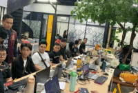 Bareskrim Polri mengungkap praktik perjudian online jaringan internasional di wilayah Jakarta Barat dan mengamankan total 321 WNA dari berbagai negara saat tengah menjalankan aktivitas perjudian online, Minggu (10/5). 