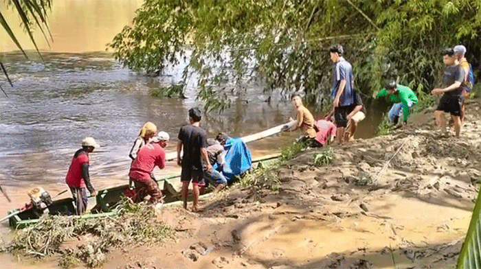 Bencana tanah longsor terjadi di lokasi yang diduga menjadi area Pertambangan Emas Tanpa Izin (PETI) di Kabupaten Sijunjung, Sumatera Barat (Sumbar), Kamis (14/5/2026) siang. Peristiwa tersebut dilaporkan menimpa para pekerja tambang yang tengah beraktivitas di lokasi tambang manual atau dompeng.  