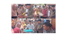 Wako Sungai Penuh Alfin, wawako Azhar dan Sekretaris Alpian, menyerahkan bantuan bantuan bagi warga korban musibah kebakaran di Desa koto tinggi kecamaran Sungai Bungkal,jum'at 8 April 2026.