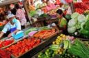 Harga kebutuhan pokok harga relatif stabil di pasar pasar tradisional pasca usai bulan Ramadhan, Idul Fitri, tahun baru.