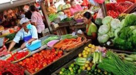 Harga kebutuhan pokok harga relatif stabil di pasar pasar tradisional pasca usai bulan Ramadhan, Idul Fitri, tahun baru.