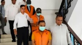 Polda Jambi melalui Direktorat Reserse Kriminal Khusus (Ditreskrimsus) resmi menetapkan mantan Kepala Dinas Pendidikan Provinsi Jambi, Adi Varial Putra, sebagai tersangka dalam kasus dugaan korupsi Dana Alokasi Khusus (DAK).

Penetapan tersangka dilakukan setelah penyidik mengantongi alat bukti yang cukup, hasil dari penyelidikan mendalam serta keterangan sejumlah saksi. Diperkiranakan kerugian negara Rp 21.8 miliar.