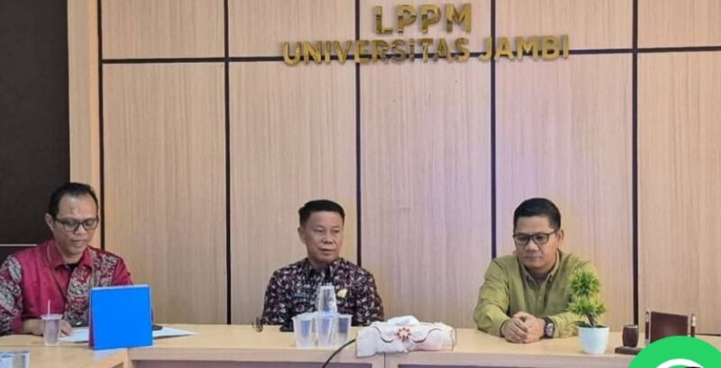 Sekda sungai Penuh Alpian Sebagai ketua panitia pelaksanaan UKK seleksi Dewan Pengawas, bersama anggota  panitia lainnya ikut serta pemantauan langsung terhadap tiga calon kandidat seleksi UKK di Unja Jambi.
