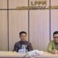 Sekda sungai Penuh Alpian Sebagai ketua panitia pelaksanaan UKK seleksi Dewan Pengawas, bersama anggota  panitia lainnya ikut serta pemantauan langsung terhadap tiga calon kandidat seleksi UKK di Unja Jambi.