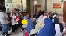 Pengamat pelayanan publik menilai, rotasi pegawai memang dapat menjadi salah satu solusi apabila didahului evaluasi kinerja berbasis data, peningkatan kompetensi dan etika pelayanan, pembenahan sistem antrean, digitalisasi layanan, hingga perbaikan sarana dan prasarana.
