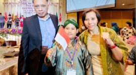 Ajeng Primiana menjelaskan, Raya anaknya mendapat undangan ke Amerika Serikat untuk mengikuti Olympiade Tesla sekaligus berkesempatan mengunjungi NASA serta sejumlah laboratorium penelitian di sana. Kegiatan tersebut dijadwalkan berlangsung pada akhir Mei 2026.
