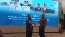 Mrnurut Ketua PWI Pusat Ahmad Munir, tantangan dunia pers saat ini semangkin kompleks di tengah derasnya arus informasi digital dan media sosial yang kerap dipenuhi informasi yang belum terverifikasi. Dalam kondisi tersebut, pers profesional dituntut tetap menjaga integritas, independensi, serta kualitas pemberitaan.