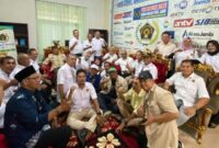 Suasana silaturahmi berlangsung penuh keakraban dan kekeluargaan. Pertemuan antara Ketua Umum PWI Pusat dengan pengurus serta anggota PWI Provinsi Jambi berlangsung hangat tanpa sekat, mencerminkan semangat persatuan dalam membangun organisasi wartawan yang lebih kuat dan profesional.(