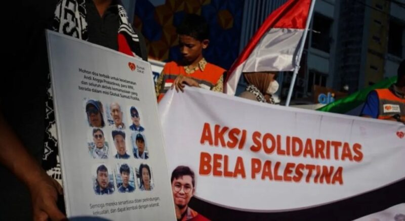 Koordinator Media GPCI, Harfin Naqsyabandy, menyampaikan para relawan sebelumnya ditempatkan di Penjara Ktziot sebelum akhirnya dibebaskan oleh pihak otoritas Israel.

“Saat ini para relawan, termasuk sembilan WNI, sedang menjalani proses deportasi dan pemulangan keluar dari wilayah Israel melalui Bandara Ramon/Eilat menuju Istanbul,