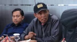 Anggota DPRD Kota Sungai Penuh sekaligus Ketua Komisi II, Fahruddin, dituntut hukuman enam bulan penjara  dalam sidang lanjutan perkara dugaan pengrusakan bollard di ruas jalan depan Gedung Nasional, Senin (25/5/2026), di Pengadilan Negeri Sungai Penuh.