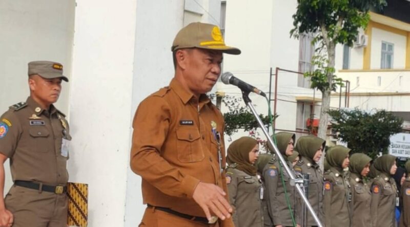 Sekda Alpian, tegaskan untuk berlakunya juga aspsen kehadiran Manual disamping menitupi celah kelenahan aspsen elektronik Kondisi demikian tidak bisa terbiarkan, Pemerintah Kota Sungai Penuh akan mengambil sikap tegas guna untuk  memperkuat tingkat kehadiran dan kedisiplinan ASN,  Langkah mendadak ini bertujuan untuk memvalidasi data kehadiran fisik seluruh ASN dari tiap dinas secara langsung, bukan sekadar formalitas di atas kertas.
