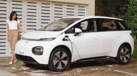 Pasar mobil listrik di Indonesia memasuki fase paling menentukan pada tahun ini. Setelah mencatat lonjakan penjualan hampir 140 persen pada tahun lalu, kendaraan listrik kini menghadapi ujian baru, yakni apakah konsumen tetap berminat membeli ketika sejumlah insentif pemerintah mulai dikurangi atau dihentikan.