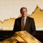 Analis pasar dari American Gold Exchange, Jim Wyckoff, mengatakan pasar obligasi saat ini mengindikasikan ekspektasi kenaikan suku bunga The Fed yang menjadi sentimen negatif bagi harga emas.