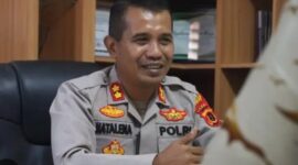 Kapolres Bungo AKBP Zamri Elfino mengatakan, emas seberat 2 3 kilogram terdiri dari delapan batang yang diamankan diduga merupakan hasil tambang ilegal yang akan dipasarkan ke wilayah Sumatera Utara.