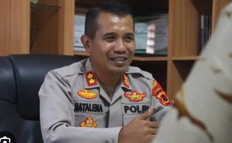Kapolres Bungo AKBP Zamri Elfino mengatakan, emas seberat 2 3 kilogram terdiri dari delapan batang yang diamankan diduga merupakan hasil tambang ilegal yang akan dipasarkan ke wilayah Sumatera Utara.