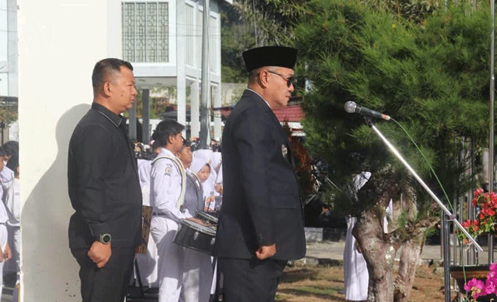 Wali Kota Sungai Penuh Alfin memimpin upacara Hari Lahir Pancasila 2026