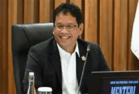 Menteri Keuangan Purbaya Yudhi Sadewa optimistis harga bahan bakar minyak (BBM) nonsubsidi, termasuk Pertamax, berpeluang kembali turun seiring mulai melemahnya harga minyak mentah dunia. 

