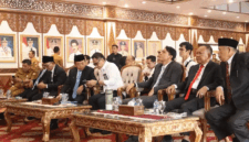 Program IJD-Presiden Prabowo meresmikan program Inpres Jalan Daerah (IJD) 2025, sementara Gubernur Jambi Al Haris menyebut program ini membantu peningkatan dan perbaikan infrastruktur jalan di Provinsi Jambi.