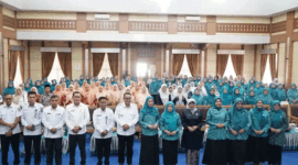 Ketua TP PKK Provinsi Jambi Hj. Hesnidar Haris, SE (Hesti Haris) mensosialisasikan program Jambi Bersholawat di Sungai Penuh, Rabu (24/06/2026). 