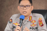 Kabid Humas Polda Jambi, Kombes Pol Erlan Munaji memberikan keterangan.Aksi tawuran geng motor di Muaro Jambi menewaskan seorang pemuda dan membuat polisi memburu seluruh pelaku yang terlibat.