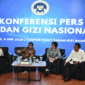 Kepala BGN Nanik S Deyang (dua kiri) didampingi Waka BGN Agustina Arumsari (dua kanan), Waka BGN Mayjen TNI Trenggono (kanan), dan Kabiro Hukum & Humas Khairul Hidayati (kiri) beri keterangan pers di Kantor Pusat BGN, Jakarta, Kamis (4/6/2026). Foto: Fakhri Hermansyah/ANTARA FOTO