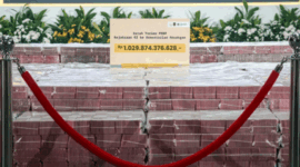 Kejaksaan Agung RI menyerahkan hasil lelang barang rampasan negara senilai Rp1.029.874.376.628 kepada Kementerian Keuangan dalam acara yang digelar di Badan Pemulihan Aset (BPA), Jakarta, Senin (15/6/2026). Foto: Iqbal Firdaus/kumparan