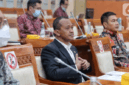 Menteri ESDM Bahlil Lahadalia mengusulkan penambahan alokasi subsidi untuk sektor energi pada 2027 untuk BBM hingga listrik.(Liputan6.com/Angga Yuniar)