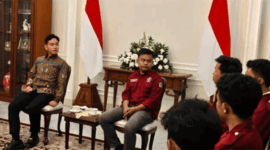 Wakil Presiden (Wapres) Gibran Rakabuming Raka bertemu demonstran dari kalangan mahasiswa di Istana Wakil Presiden Jakarta, Senin (15/6) (Biro Pers, Media, dan Informasi Sekretariat Wakil Presiden)