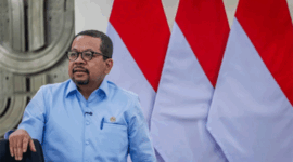 Kepala Bakom RI Muhammad Qodari bersiap memberikan keterangan pers terkait pembaruan PHTC