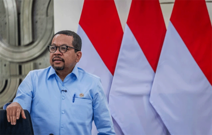 Kepala Bakom RI Muhammad Qodari bersiap memberikan keterangan pers terkait pembaruan PHTC