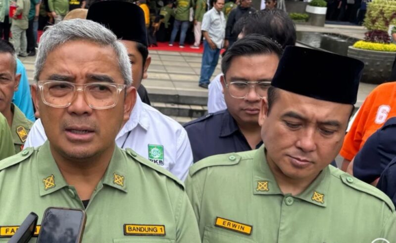Kepala Kejaksaan Negeri Bandung, Abun Hasbuloh Sambas, menjelaskan bahwa penghentian penyidikan dilakukan untuk memberikan kepastian hukum setelah penyidik tidak menemukan unsur yang cukup untuk melanjutkan perkara tersebut.
