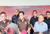 Tim gabungan Bidang Intelijen dan Pidana Khusus (Pidsus) pada Kejaksaan Tinggi Kalimantan Selatan (Kejati Kalsel) bersama Kejari Tabalong 