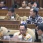 Menteri Dalam Negeri (Mendagri) Muhammad Tito Karnavian menegaskan pemerintah tidak menginginkan adanya pemberhentian Pegawai Pemerintah dengan Perjanjian Kerja (PPPK) maupun tenaga honorer di lingkungan pemerintah daerah. Sebaliknya, pemerintah daerah diminta untuk tidak lagi melakukan perekrutan tenaga honorer baru apaun alasannya.