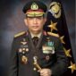Peluang bagi Kapolri, yang umumnya dijabat oleh jenderal bintang empat, untuk tetap bertugas hingga usia 61 tahun dan revisi UU Polri juga memberikan ruang bagi anggota Polri aktif untuk menduduki jabatan sipil tertentu.