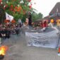 Gelombang demonstrasi mahasiswa yang berlangsung di berbagai daerah tidak hanya terpusat di Jakarta. Di Kota Solo, aliansi Badan Eksekutif Mahasiswa (BEM) Solo Raya menggelar aksi unjuk rasa di depan Gedung DPRD Kota Surakarta, Jumat (12/6/2026), dengan menyampaikan sejumlah tuntutan terkait isu nasional maupun persoalan daerah.
