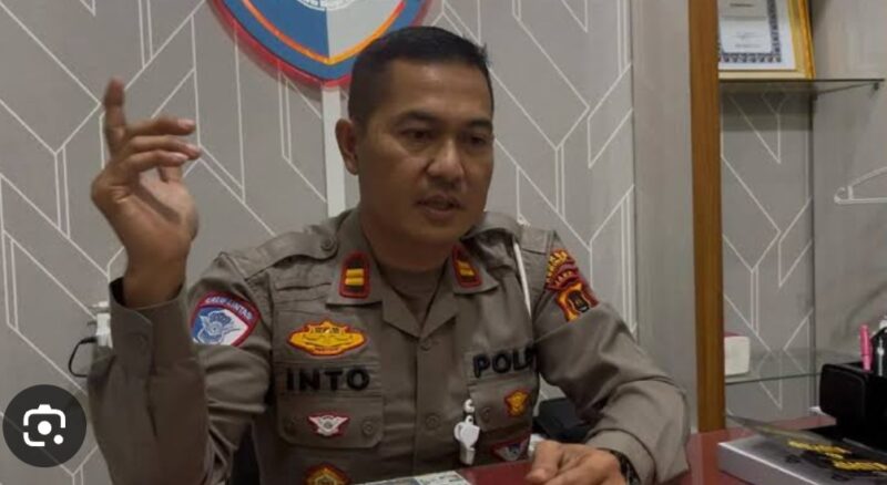 Kasat Lantas Polres Kerinci AKP Into, menghibau Kami berharap masyarakat tetap mematuhi peraturan lalu lintas meskipun Operasi Patuh untuk sementara ditunda.