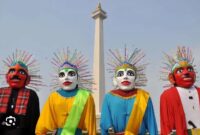 Ondel-ondel bukan sekadar pertunjukan seni tradisional, melainkan simbol jati diri masyarakat Betawi yang sarat dengan nilai sejarah, filosofi, dan pesan kehidupan.