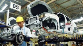Dua perusahaan pemasok komponen kendaraan merek Jepang dikabarkan berencana memindahkan sebagian lini produksinya dari Indonesia ke Vietnam. 