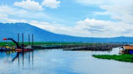 Danau Rawa Pening dilirik Investor Dalam Negeri yang berminat dijadikan Destitadi obyek wisata air unggulan di Jawa Tengah