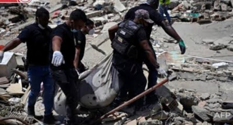 Korban Gempa Guncang Venezuela baru ditemukan Minggu (28/6) 1.430 orang meninggal dunia dan 70.000 orang masih dinyatakan hilang.
