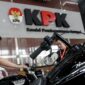 KPK Gelar lelang barang rampasan dari 25 kasus koruptor dari 34 aset terjual Rp 39,8 miliar masuk ke kas negara.