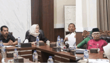 Saat DPRD memanggil Sekda Sarolangun M. Arief --