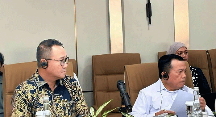 Wali Kota Sungai Penuh Alfin mendorong percepatan penetapan batas kawasan hutan saat bertemu Kementerian Lingkungan Hidup.