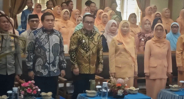 Pengurus Dharma Wanita Persatuan (DWP) Kota Sungai Penuh Masa Bakti 2024–2029 resmi dikukuhkan.