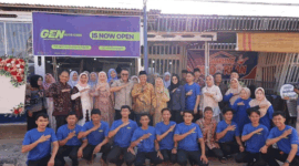Wali Kota Sungai Penuh Alfin meresmikan Gen Auto Care di Desa Gedang