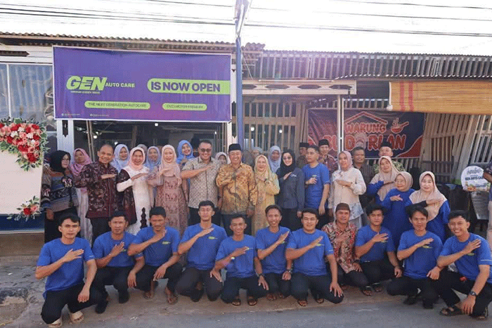 Wali Kota Sungai Penuh Alfin meresmikan Gen Auto Care di Desa Gedang