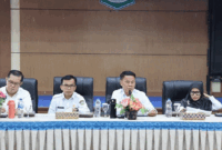 Sekda Kota Sungai Penuh Alpian memimpin rapat evaluasi laporan fisik dan keuangan Triwulan II Semester I Tahun 2026