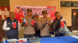 Tim Opsnal Polsek Telanaipura menangkap pelaku penikaaman di Pasar Angso Duo Jami pada Jumat (24/7/2026) sekitar pukul 00.30 WIB. 