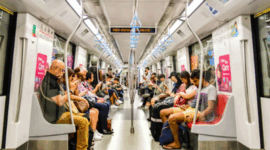 Ilustrasi kereta MRT Singapura. Foto: i viewfinder/Shutterstock